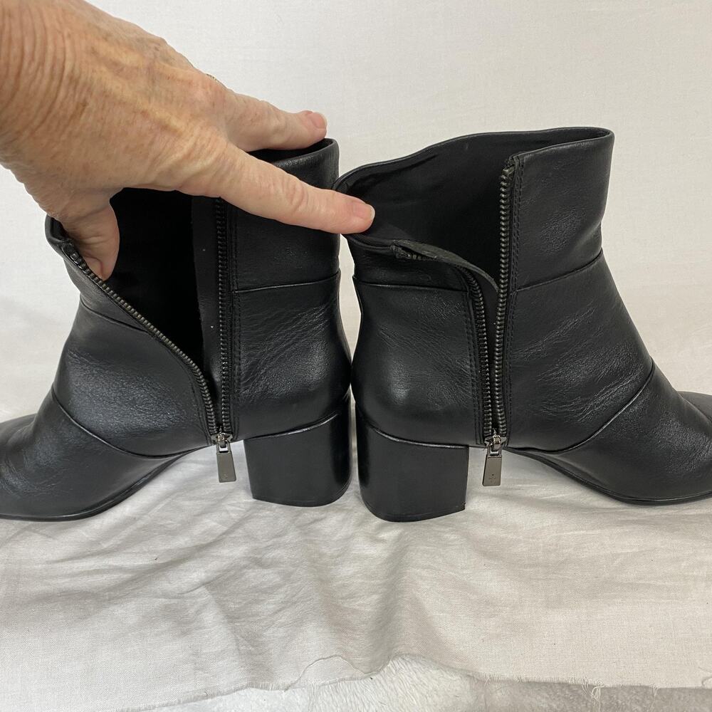 Vintage 90s Kenneth Cole Square Toe Ankle Boots 7.5 Black Leather Chunky Heel - Picture 11 of 15